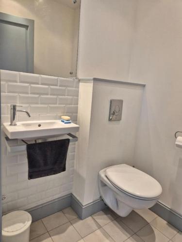 Photo de la galerie de l'établissement La Maison Blanche, à Honfleur