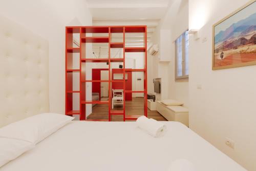 GuestHost - Modern Studio 280m from Arco della Pace!