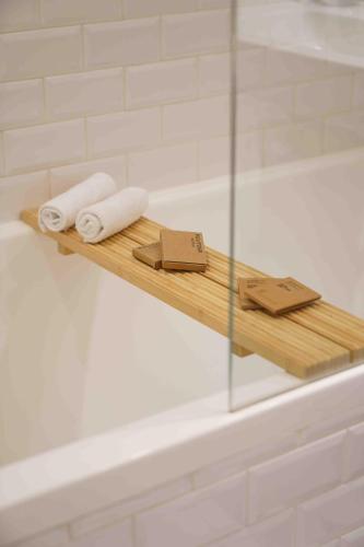 Koupelna v ubytování Hotel Pulitzer Paris