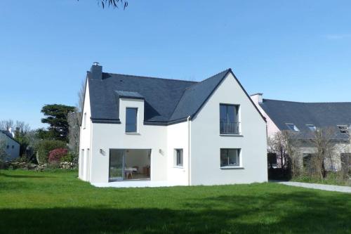 Superbe maison familiale proche de la mer