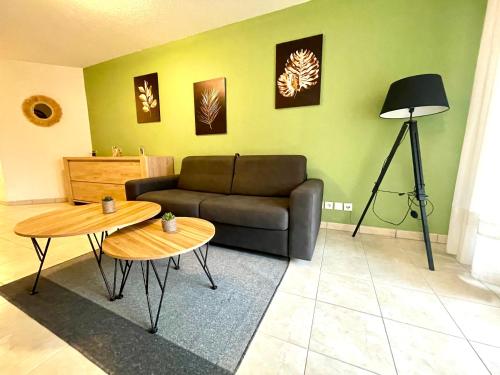 Royal Plazza, beau T2 centre ville, parking