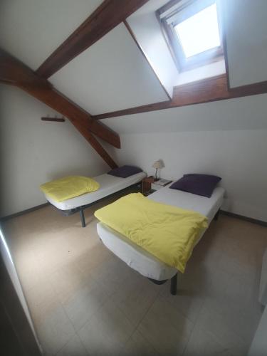 En eller flere senger på et rom på Alto Verdon Gite d'étape de la Colle St Michel