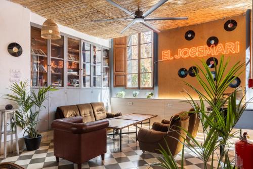 Χώρος καθιστικού στο El Josemari Youth Hostel - Albergue Juvenil