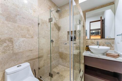 Menesse Apartments photo 3