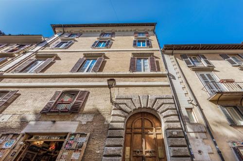 Piazza Navona historical palace
