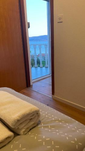 Apartmani Roko&Lovre Starigrad