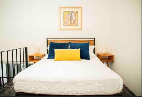 Postel nebo postele na pokoji v ubytování Beautiful loft in Colonia Americana