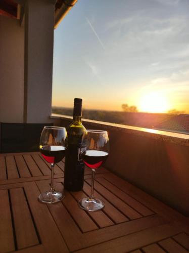 Sunset Luxury Apartment