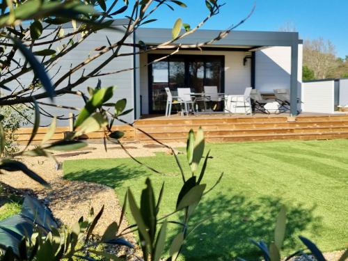 莱马特Cosy ecolodge, heated pool and jacuzzi, 10 from La Palmyre beach的相册照片
