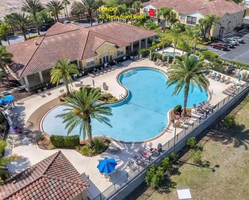 Quiet Disney Condo w/ Balcony ~ 2 Miles to Disney World! photo 3