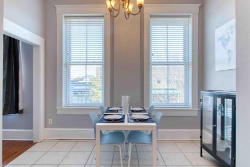 Gambar di galeri bagi Sunny & bright - cute 1 BR apt in historic SPR di Jacksonville