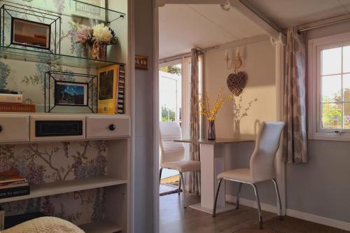Gallery image of SunsetView in Gillingham