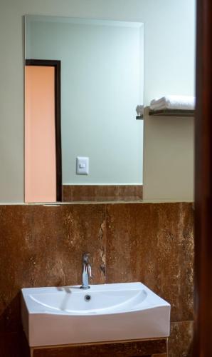 Gallery image of Hotel Mariterra in Salinas