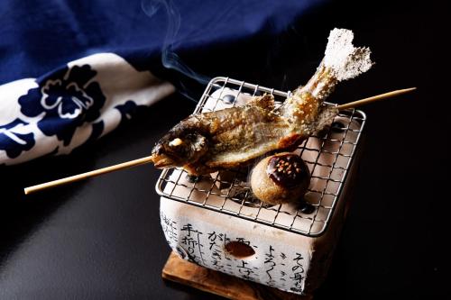 旅館の敷地内または近くでの食事または食べ物