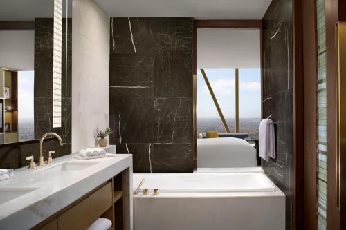 The Ritz-Carlton, Melbourne Image