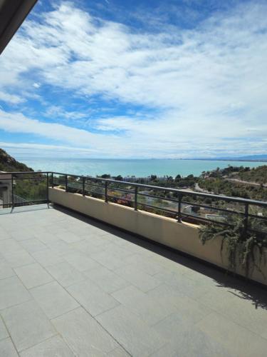 Apartamento premium con vistas al mar