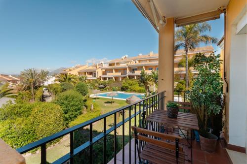 Beautiful beachside duplex apartment with amazing sea views
