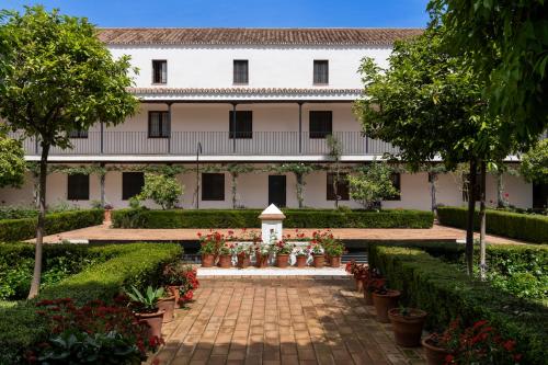 Magno Apartments San Laureano - Private Parking included