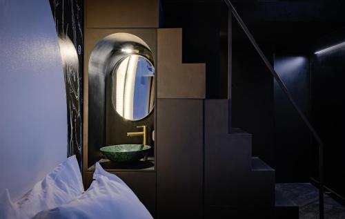 Ένα ή περισσότερα κρεβάτια σε δωμάτιο στο SUPPER Hotel
