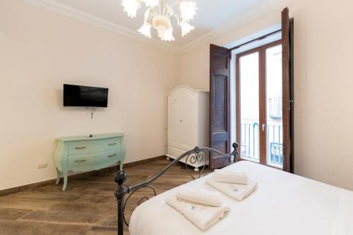 Plebiscito Rooms