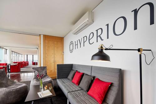 Zona de estar de HYPERION Hotel Basel