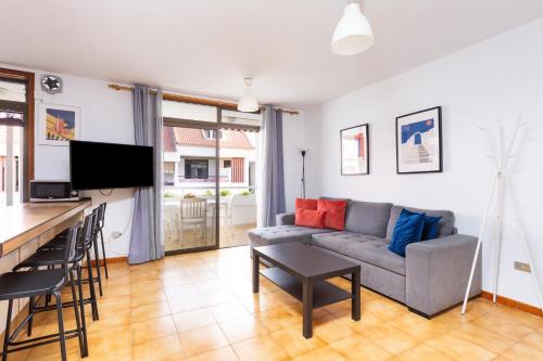 Home2Book Comfy Flat Las Americas, Pool & Terrace