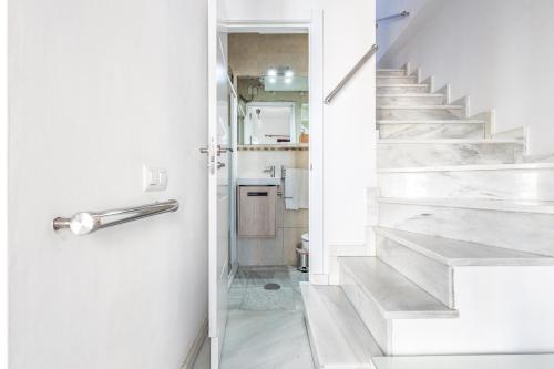Bonito duplex con terraza calle Féria