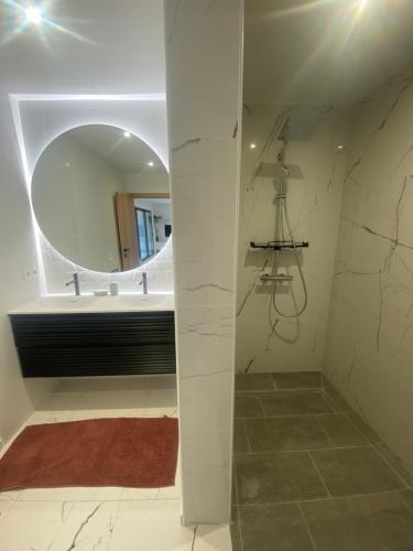 Magnifique appartement vue mer 3STRAT51