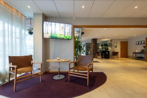 Zona de estar de Spar Hotel Gårda