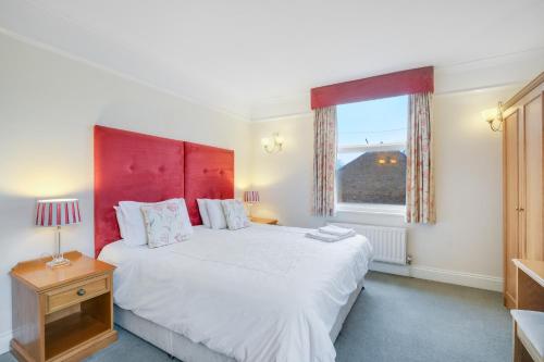 Легло или легла в стая в Charles House - Windsor Castle