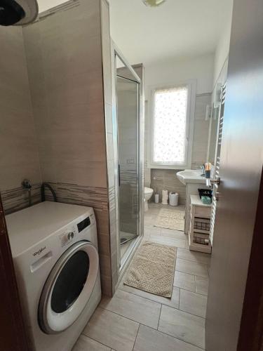 Ένα μπάνιο στο Water Lily Apartment
