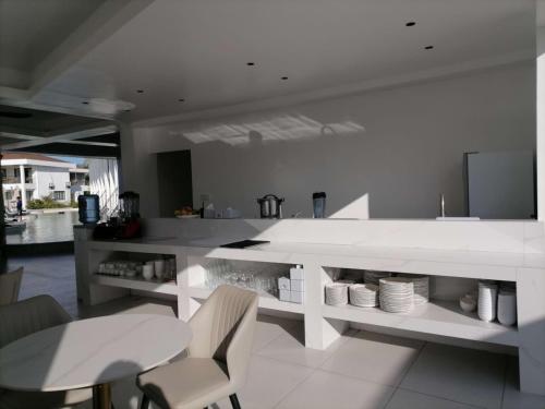 Nhà bếp/bếp nhỏ tại Willander Resort