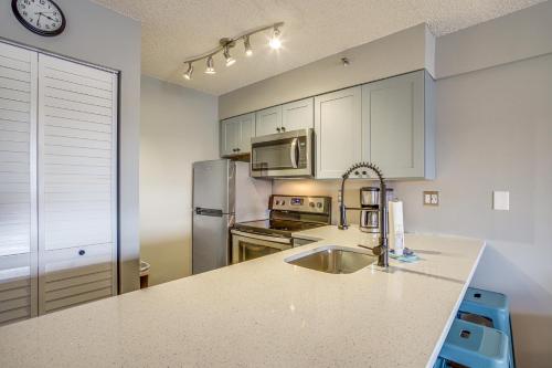 Ảnh trong thư viện ảnh của Ocean City Studio with Balcony - Steps to Boardwalk! ở Ocean City