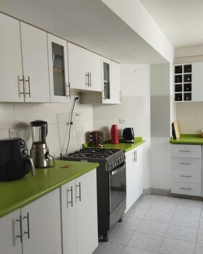 Kuchyň nebo kuchyňský kout v ubytování La Habitación de Isolina