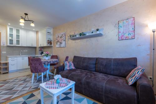 Coin salon dans l'établissement Pin Vert Zlatibor
