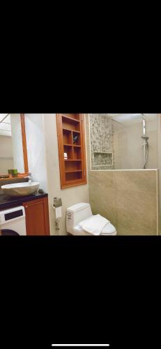 Ένα μπάνιο στο PATONG TOWER SEA FACING HIGH FLOOR New Bathroom