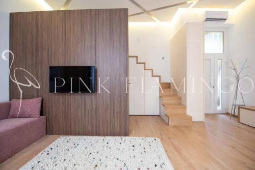 Trendy Loft Home in Center - Pink Flamingo 1066 Budapest, Jókai utca 12 kép - 3