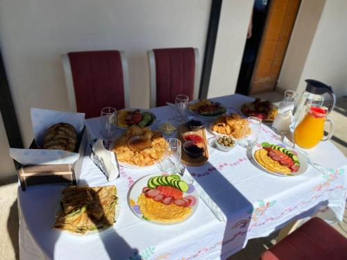 Comida en o cerca de este hostal o pensión