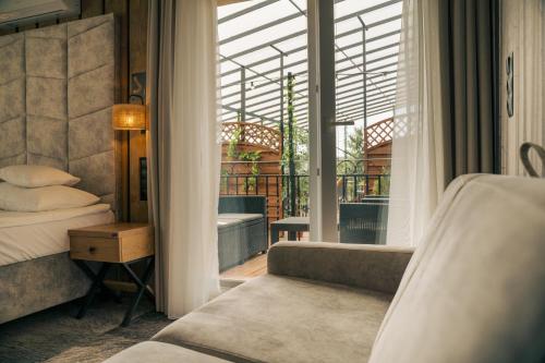 Posezení v ubytování Sztygarka Hetmańska Resort Solina