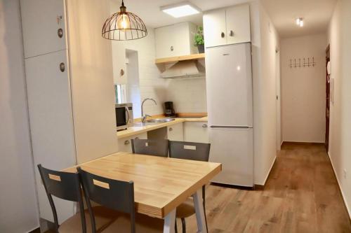 ACOGEDOR APARTAMENTO JUNTO PALACIO CONGRESOS