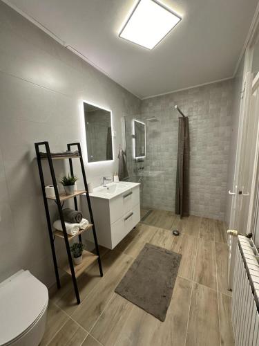Bilik mandi di Apartman ZEN
