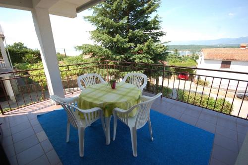 Ferienwohnung für 4 Personen ca 40 qm in Njivice, Kvarner Bucht Krk