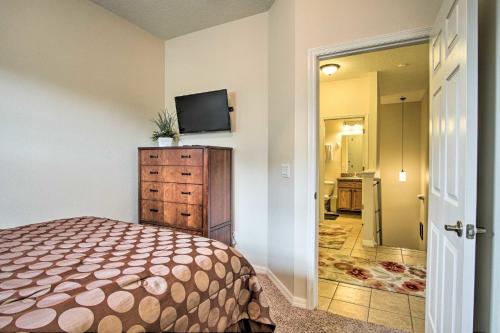 Quiet Disney Condo w/ Balcony ~ 2 Miles to Disney World! photo 22