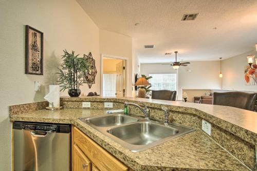 Quiet Disney Condo w/ Balcony ~ 2 Miles to Disney World! photo 14
