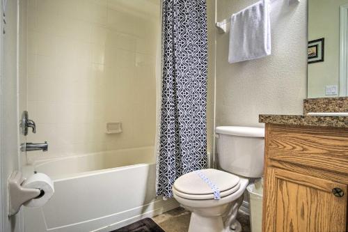 Quiet Disney Condo w/ Balcony ~ 2 Miles to Disney World! photo 25