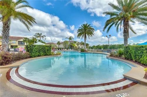 Quiet Disney Condo w/ Balcony ~ 2 Miles to Disney World! photo 30