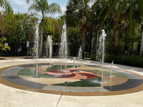 Quiet Disney Condo w/ Balcony ~ 2 Miles to Disney World! photo 34