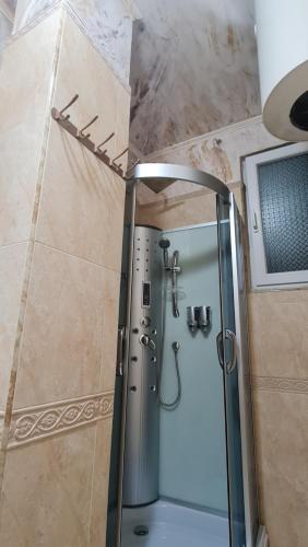 Un baño de Top Shkodra location