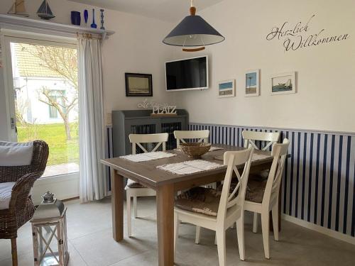 Fotografie z fotogalerie ubytování Ferienhaus mit Sauna a & b v destinaci Zingst