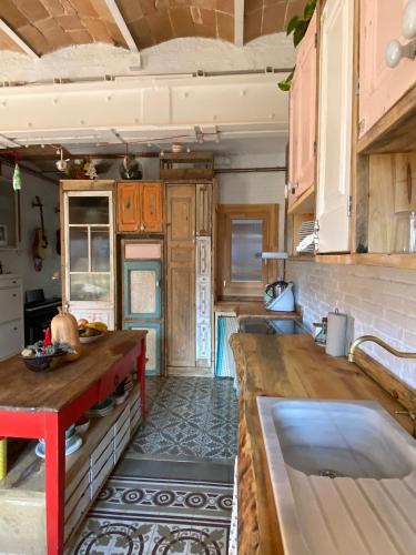 POBLENOU COZY DOUBLE BEDROOM